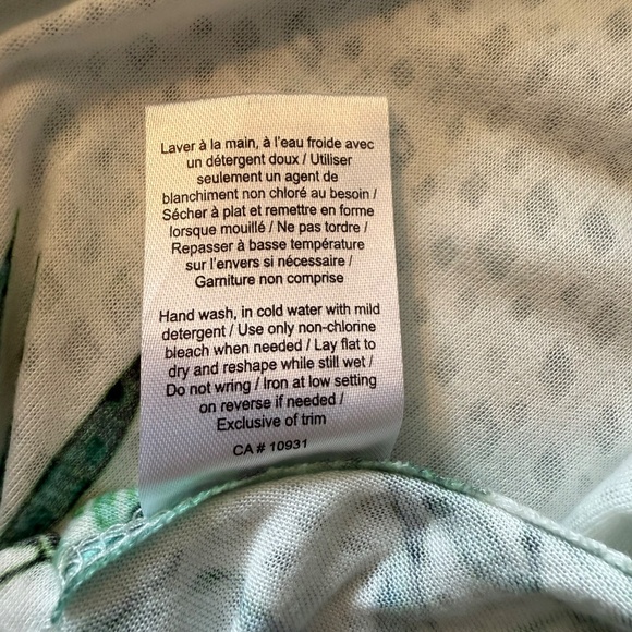 BUY 2 ITEMS & GET 1 FREE: Laura Tropical Butterfly Blouse Sz LP - Picture 11 of 11